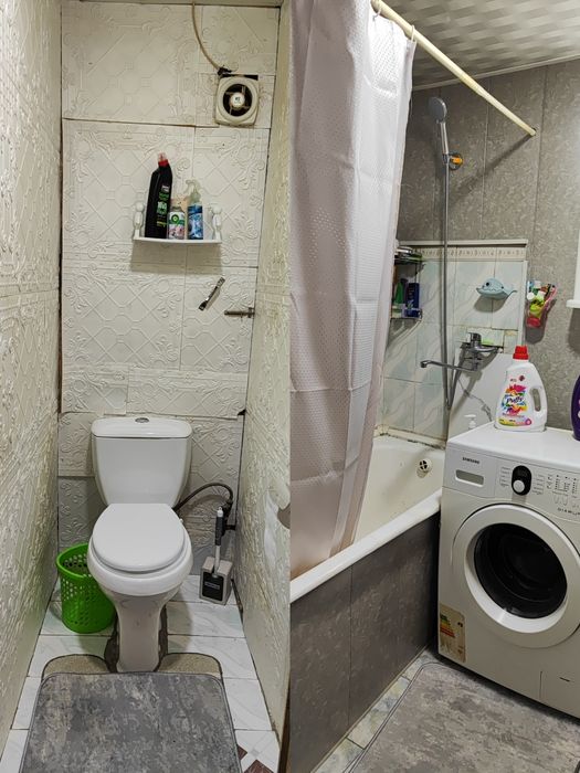 Продаю свою 4 х комнатную квартиру