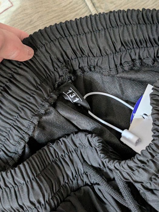 спортивные штаны