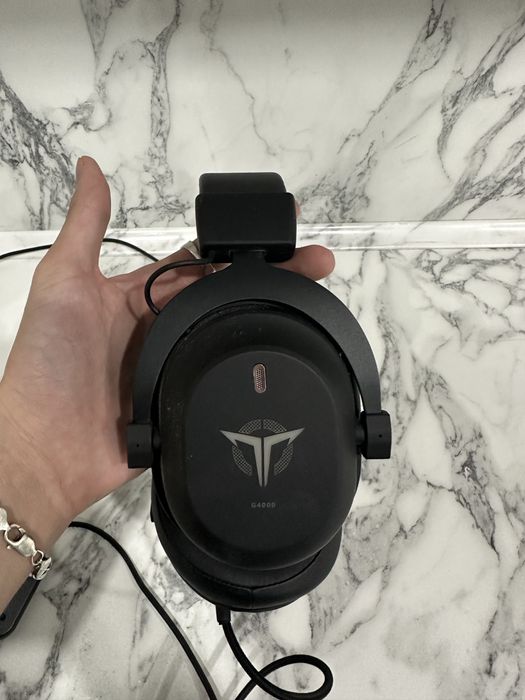 Продам игровые наушники