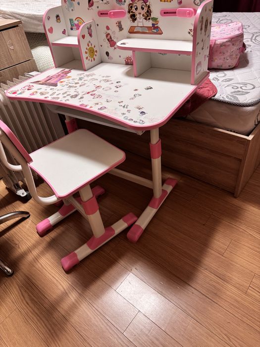 Растущий столик и стульчик ( парта)