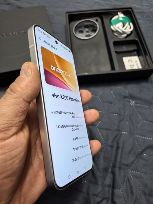 Vivo X200 Pro mini - 12GB RAM / 256GB -  Full box
