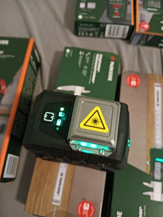 Multimetru clampmetru