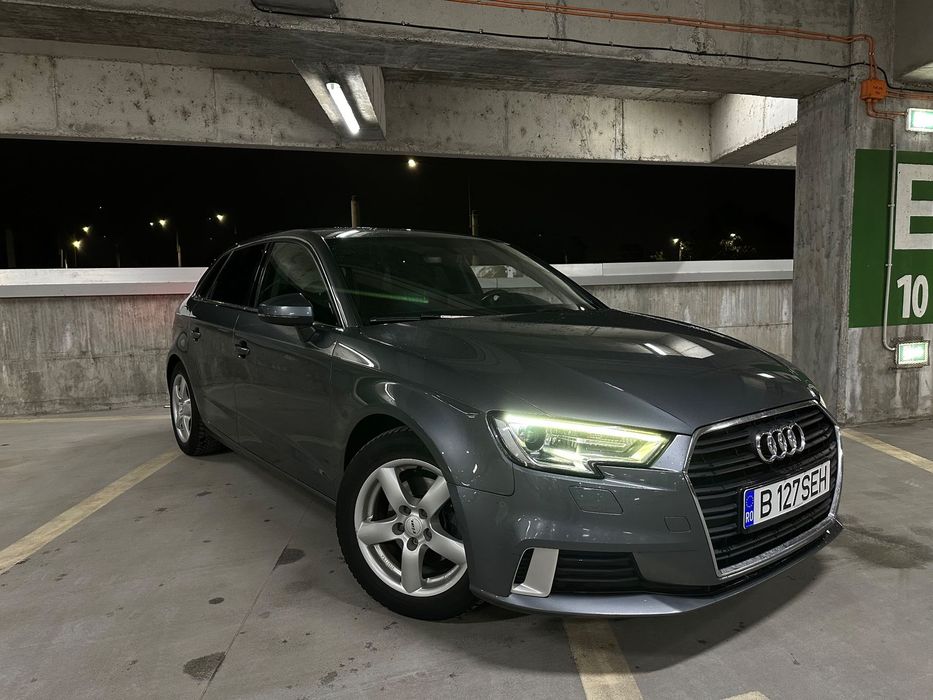 Audi A3 Sportback S-Tronic / Bi-Xenon / CarPlay