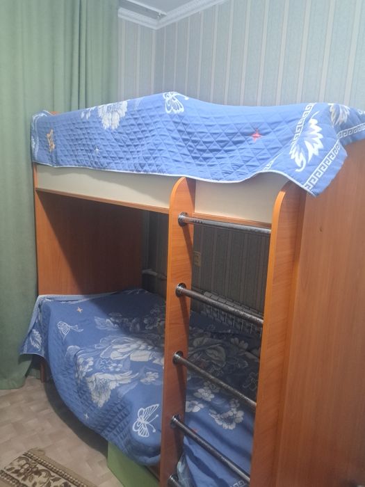Двухярусный кровать