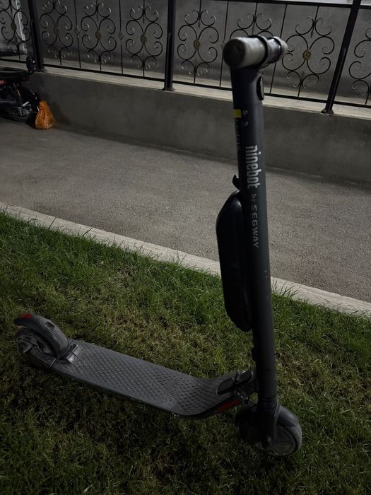 Электро самокат Ninebot es 4