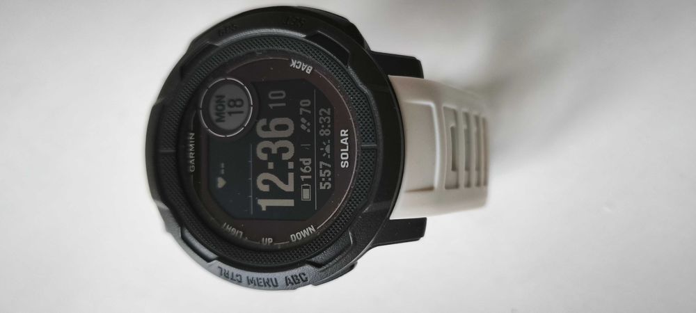 Garmin Instinct 2 solar