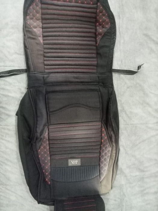 Продам чехлы в авто б/у