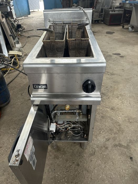Професионален фритюрник газ Lincat