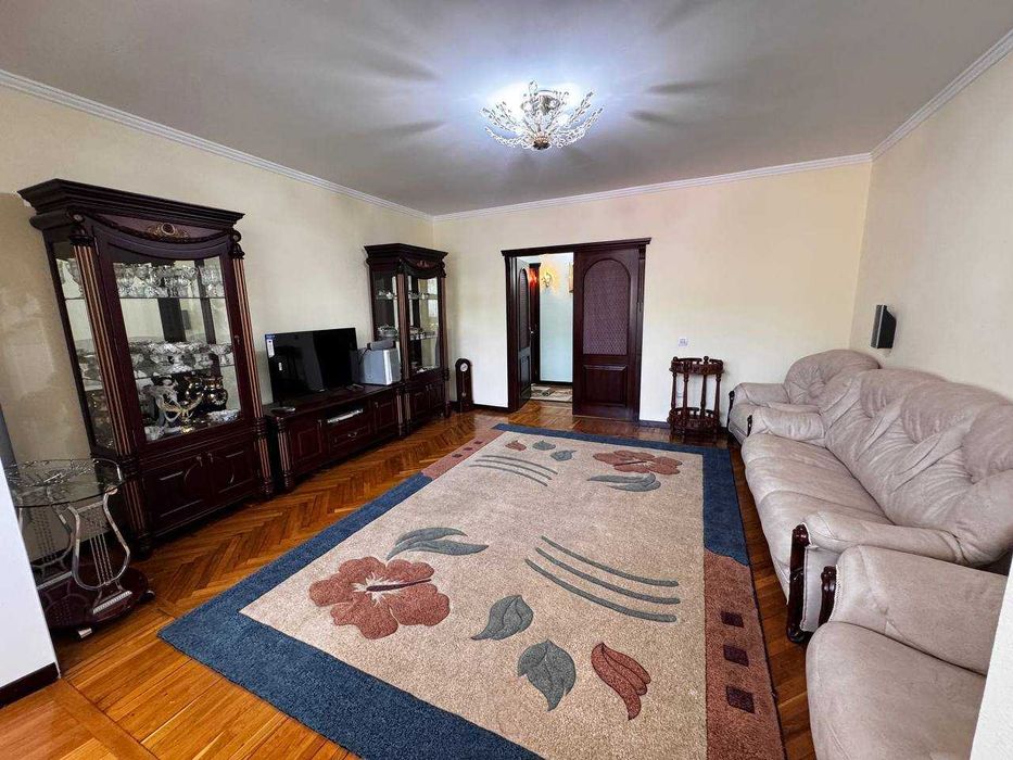 Ц1 Ул Салык азимова 4\2\4