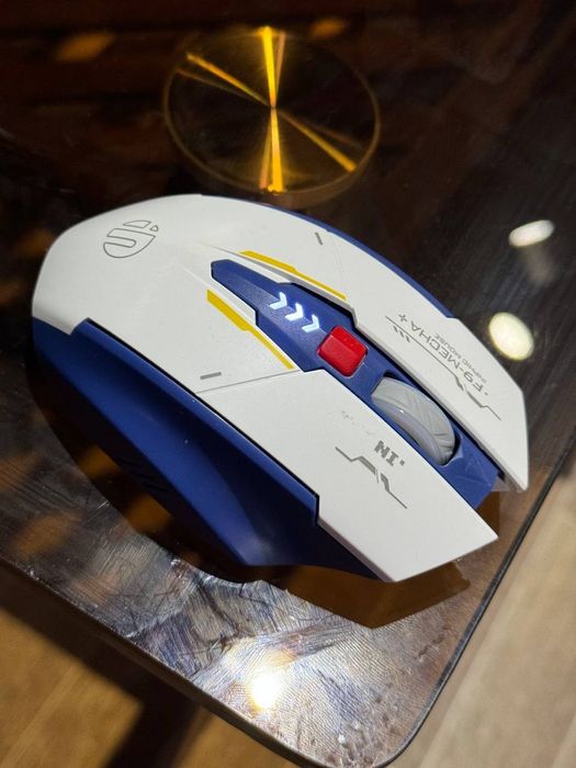 Клавиатура и мышка новый оригинальный