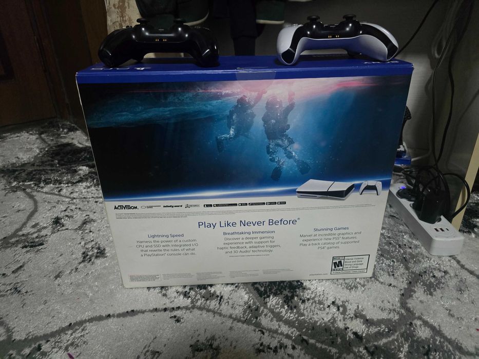 Playstation 5 slim diskavodli versiyasi