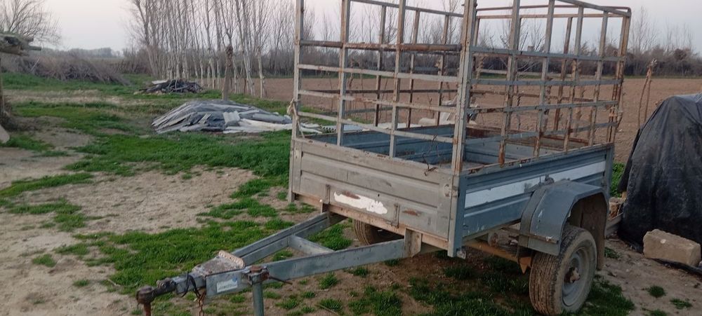 Gaz 3102 akula holati zo'r. Pritsepi bn sotiladi Hamma hujjatlari bor