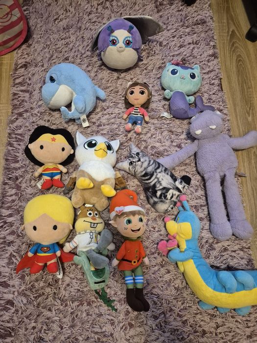 20lei /bucata plusuri . Stare foarte buna