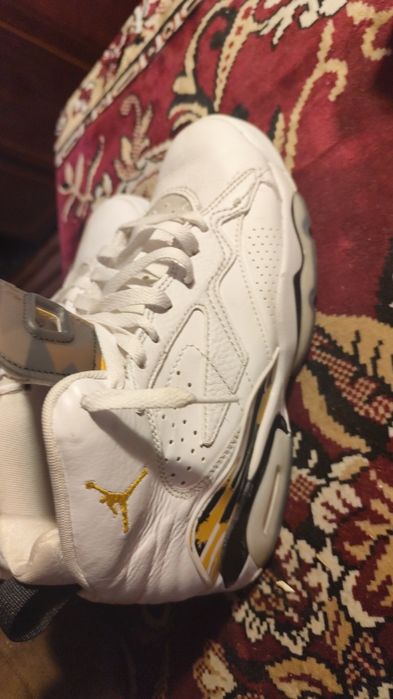 Air Jordan 6 Retro "Yellow Ochre" | EU 40 / UK 6 | White/Black/Yellow