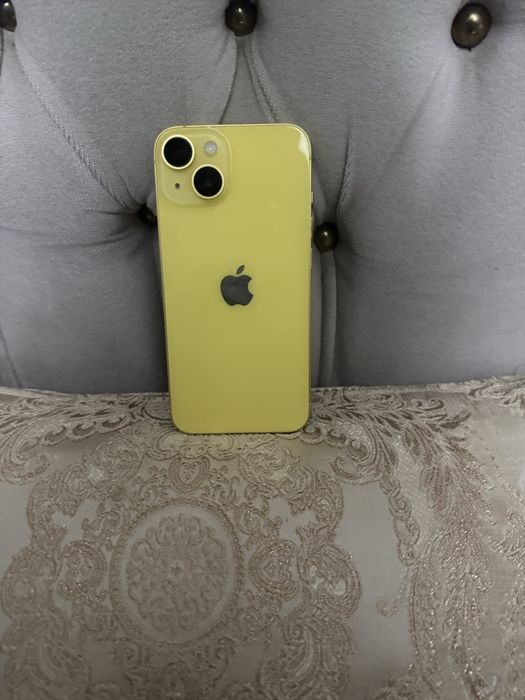 Vand iphone 14   Gelb