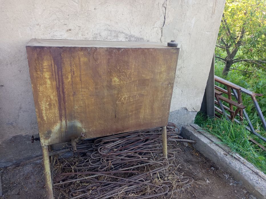 Продам железную ёмкость