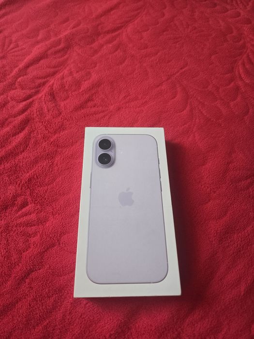 Vand/Schimb iphone 17/ 256 gb Nou
