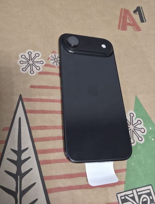 КАТО НОВ 256GB iPhone 17 Air Гаранция А1 2027 Space Black | Черен