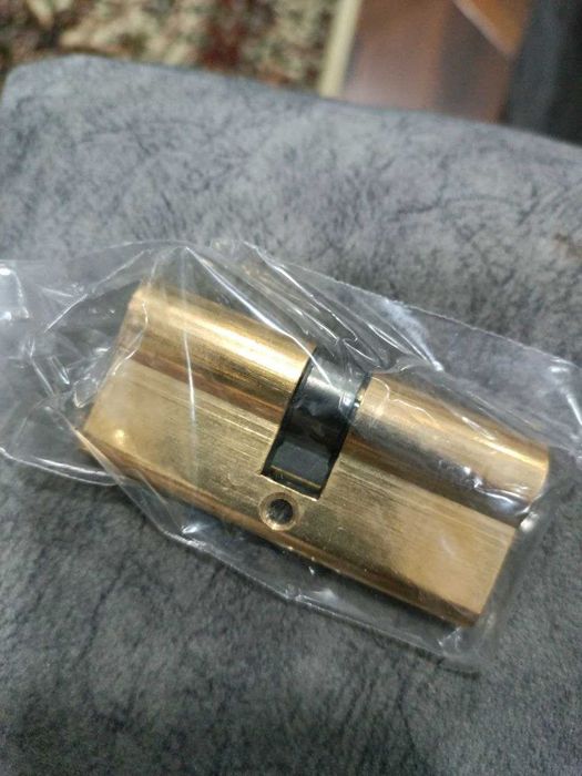 Срочно продаётся сердечник механизм для дверей