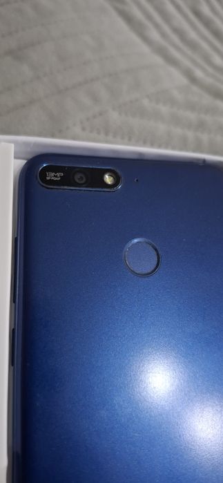 Huawei y6 prime .