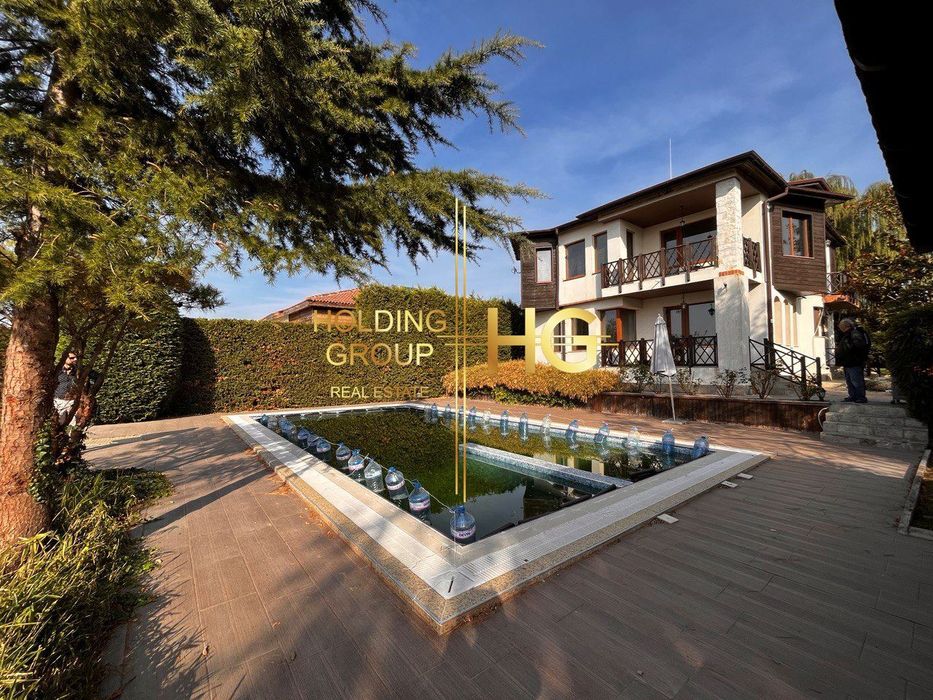 Къща в Варна, област-с.Аврен площ 196 цена 300000