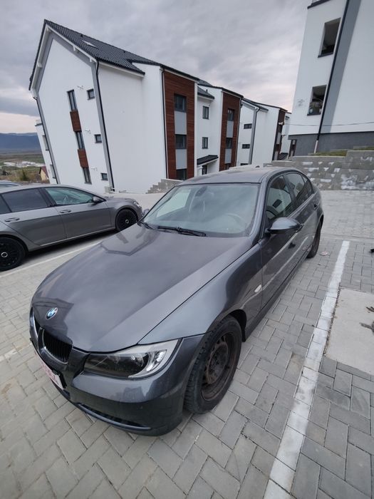 BMW E90 318i  2006