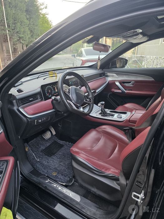 Jetour x 70 plus