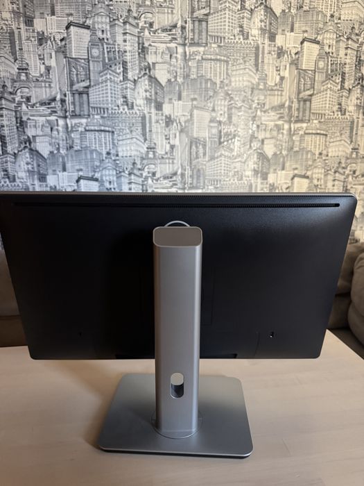 Mонитор Dell P2415Q – 24” 4K UHD (3840x2160)