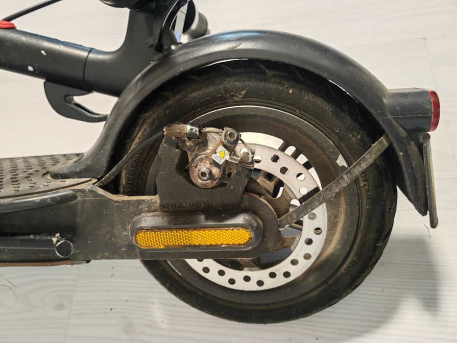 Xiaomi Mi Electric Scooter Pro 2 - Autonomie 30km - Stare bună