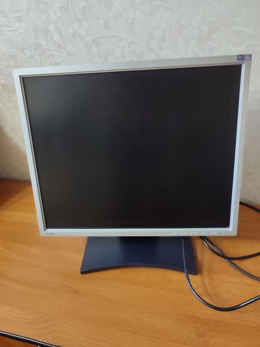 Монитор BenQ, в отличном состоянии