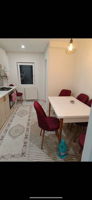 Apartament de închiriat