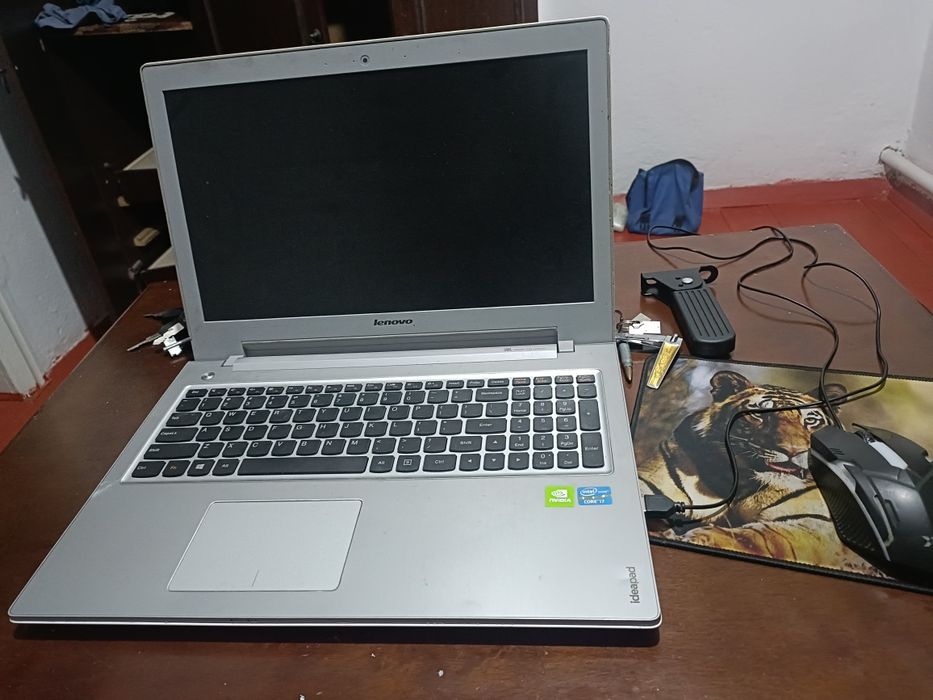Продам ноутбук Lenovo