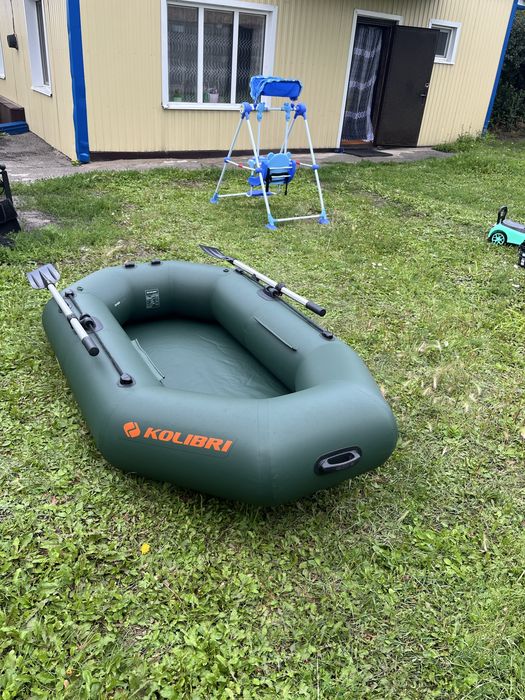 Лодка КОЛИБРИ К 220 Т