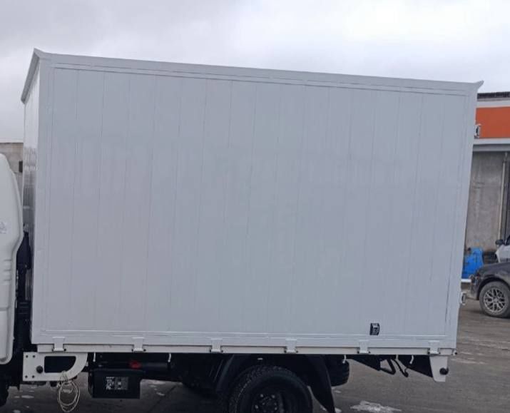 Кия бонго учун килинган кузов сотилади