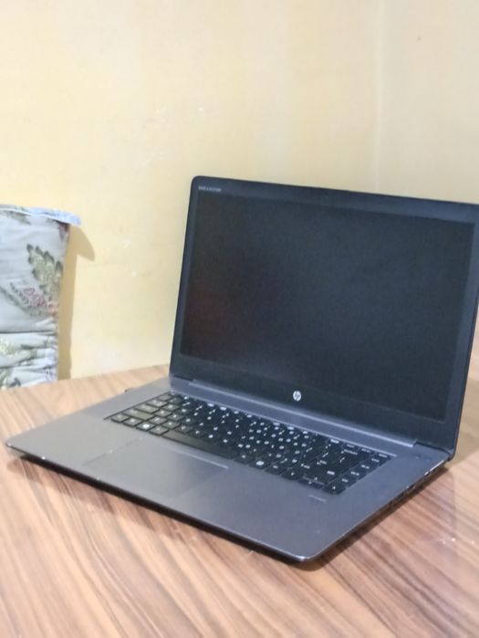 Hp zbook studio G3 full komplekt