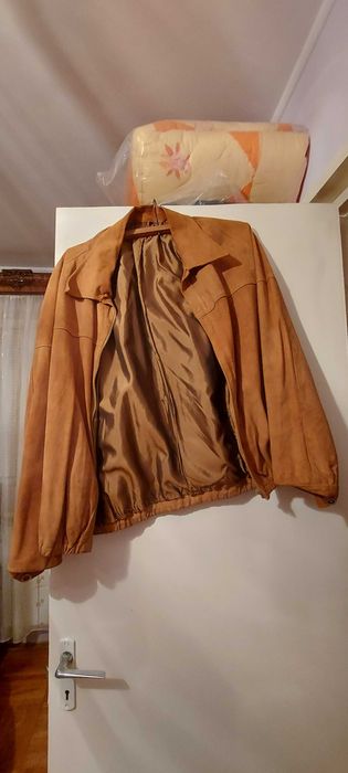 Geacă piele întoarsă damă