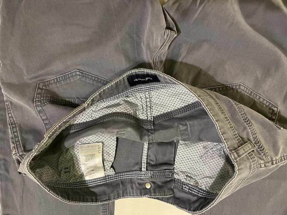 Pantaloni Sisley si Christian Berg barbati