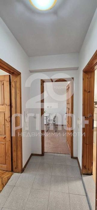Продава се Двустаен апартамент в Велико Търново, Център - 71 кв.м за 1078 €/кв.м - Снимка #5