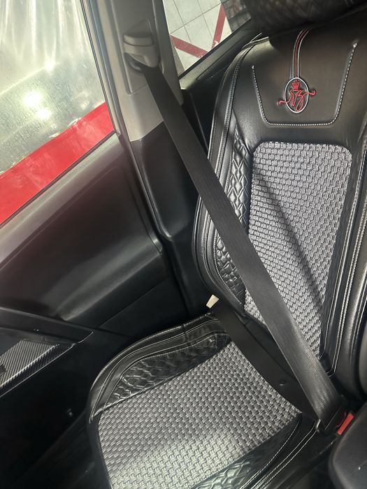 Продам чехол весь комплект