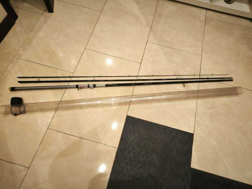 Продавам 2 риболовни "мач" пръчки