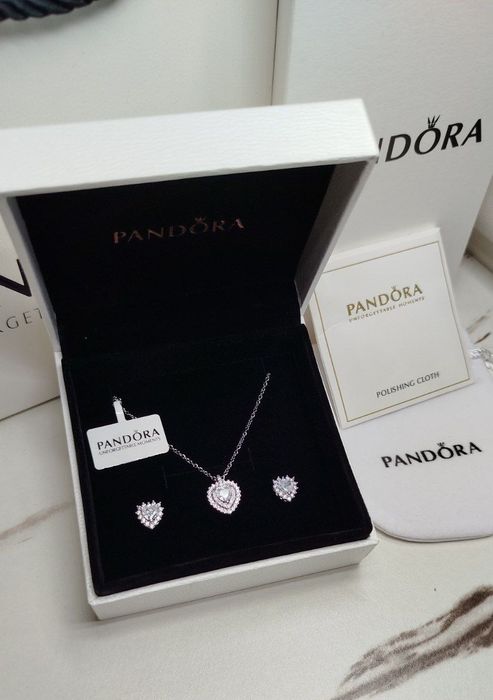 Очераватьный  Комплект подарок   от  Пандора
