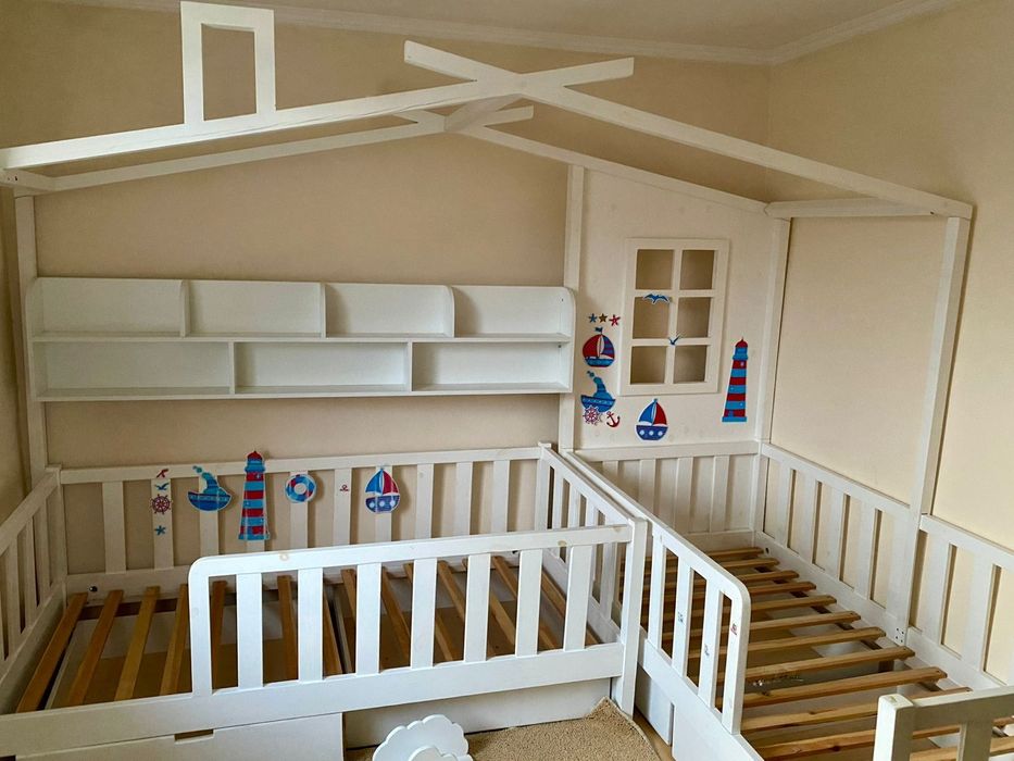 Детская кровать для двоих