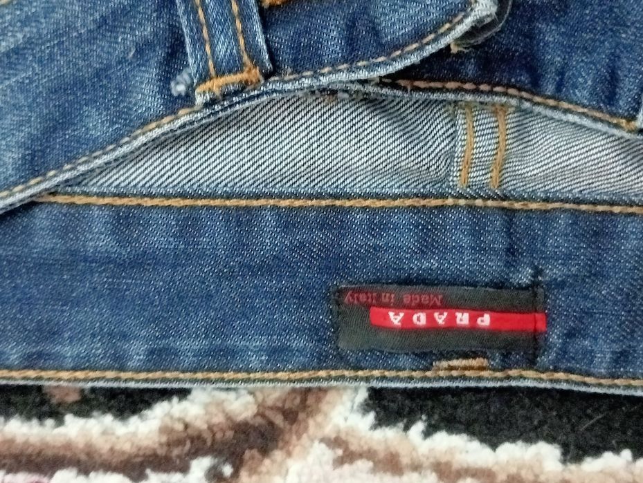 Джинсы prada оригинальные