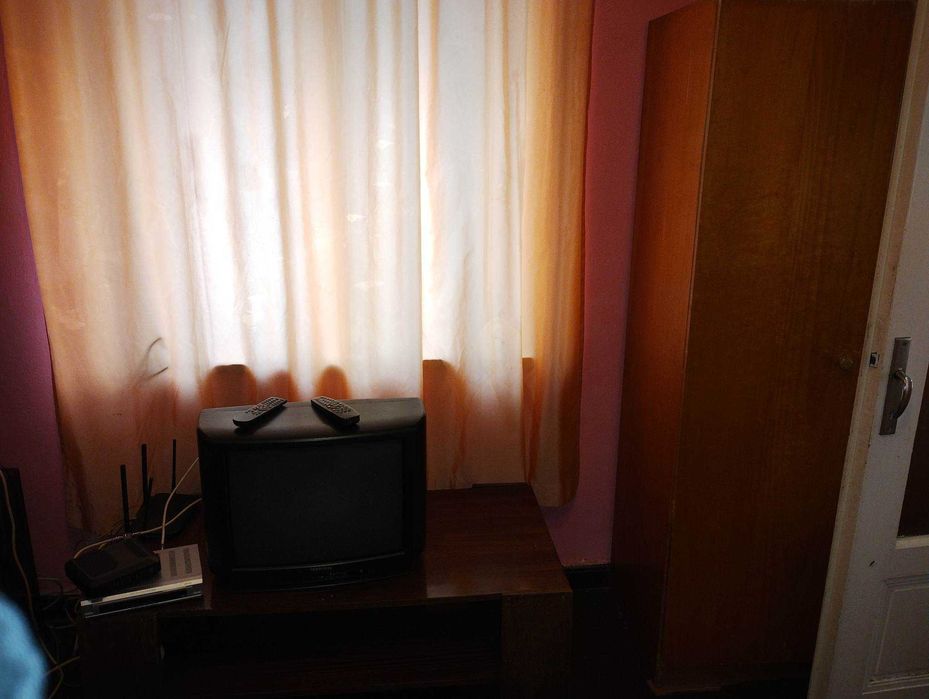 Дава се под наем Едностаен апартамент в Бургас, Център - 35 кв.м за 125 € - Снимка #4