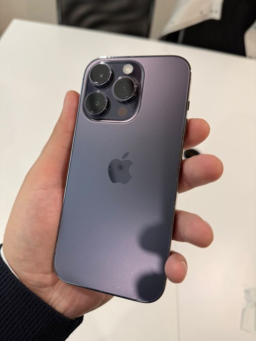 Продам Iphone 14 pro