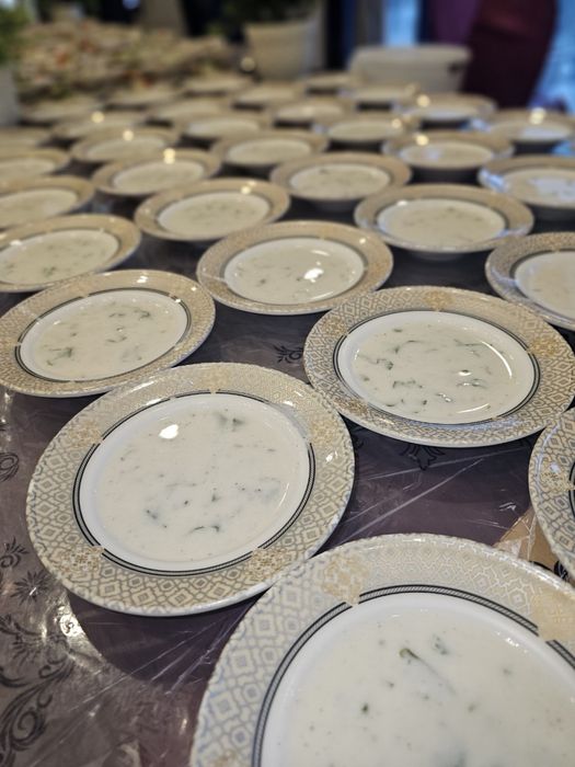 ОТА ОНАНГИЗ борлигида уларга Умра совға қилинг!