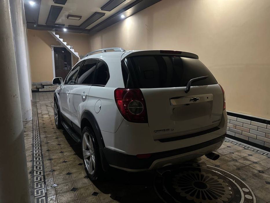 Chevrolet Captiva 1 SROCHNO SOTILADI 2009