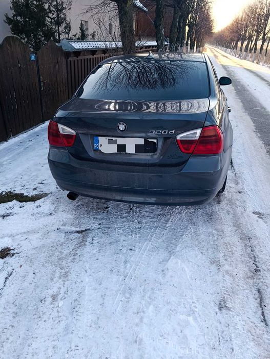 Vând BMW e90 automat