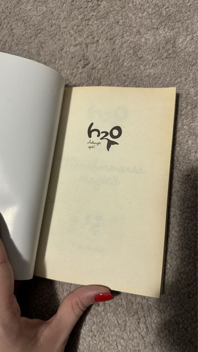 Carte H2O adauga apa