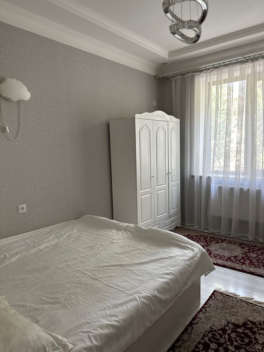 Срочно !Сдается 3 комнатная квартира